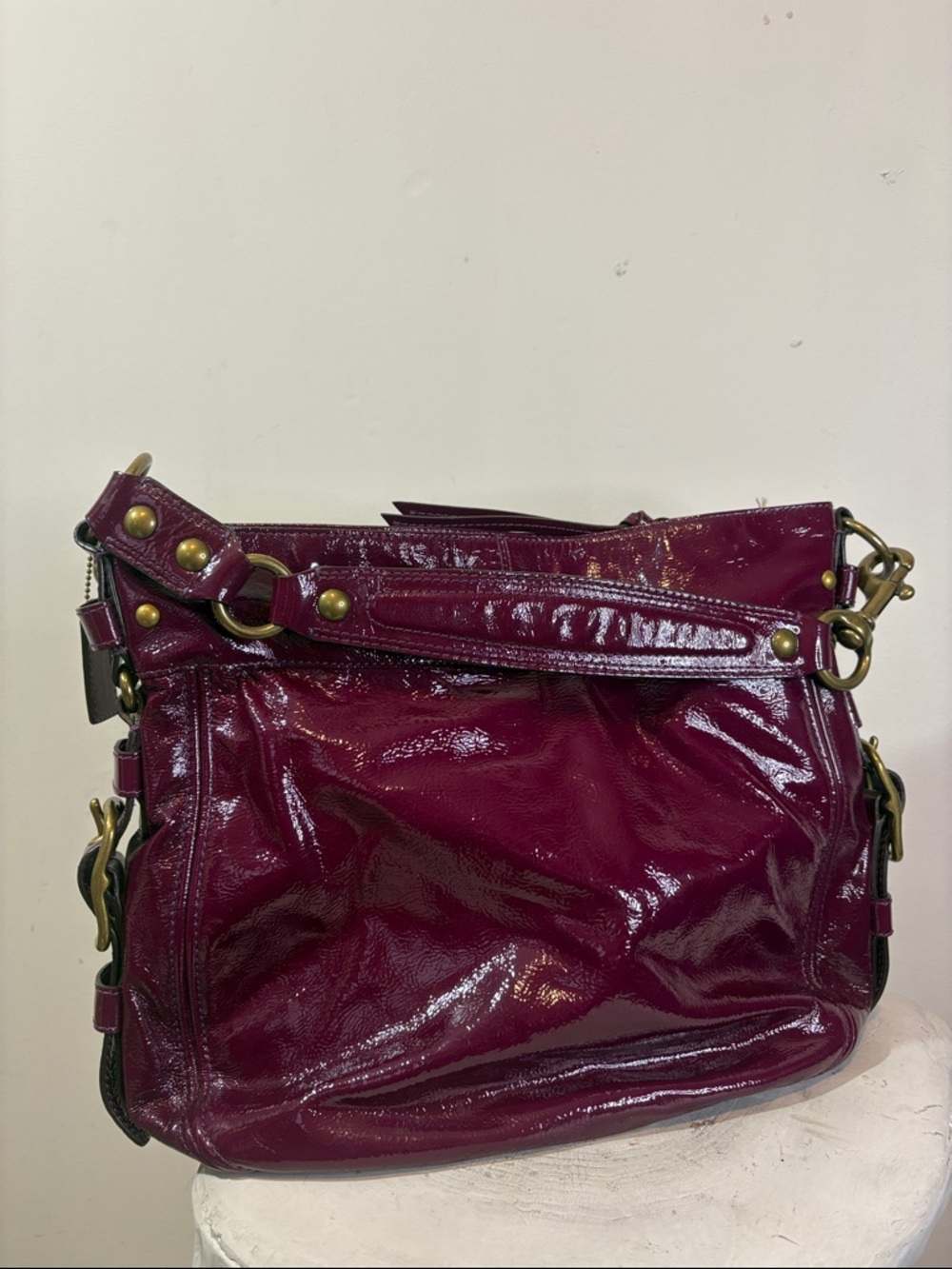 Plum Large/XL Coach 2008 Zoe Patent Leather Hobo Y2K Shiny Slouch It Girl Bag - Picture 4 of 9
